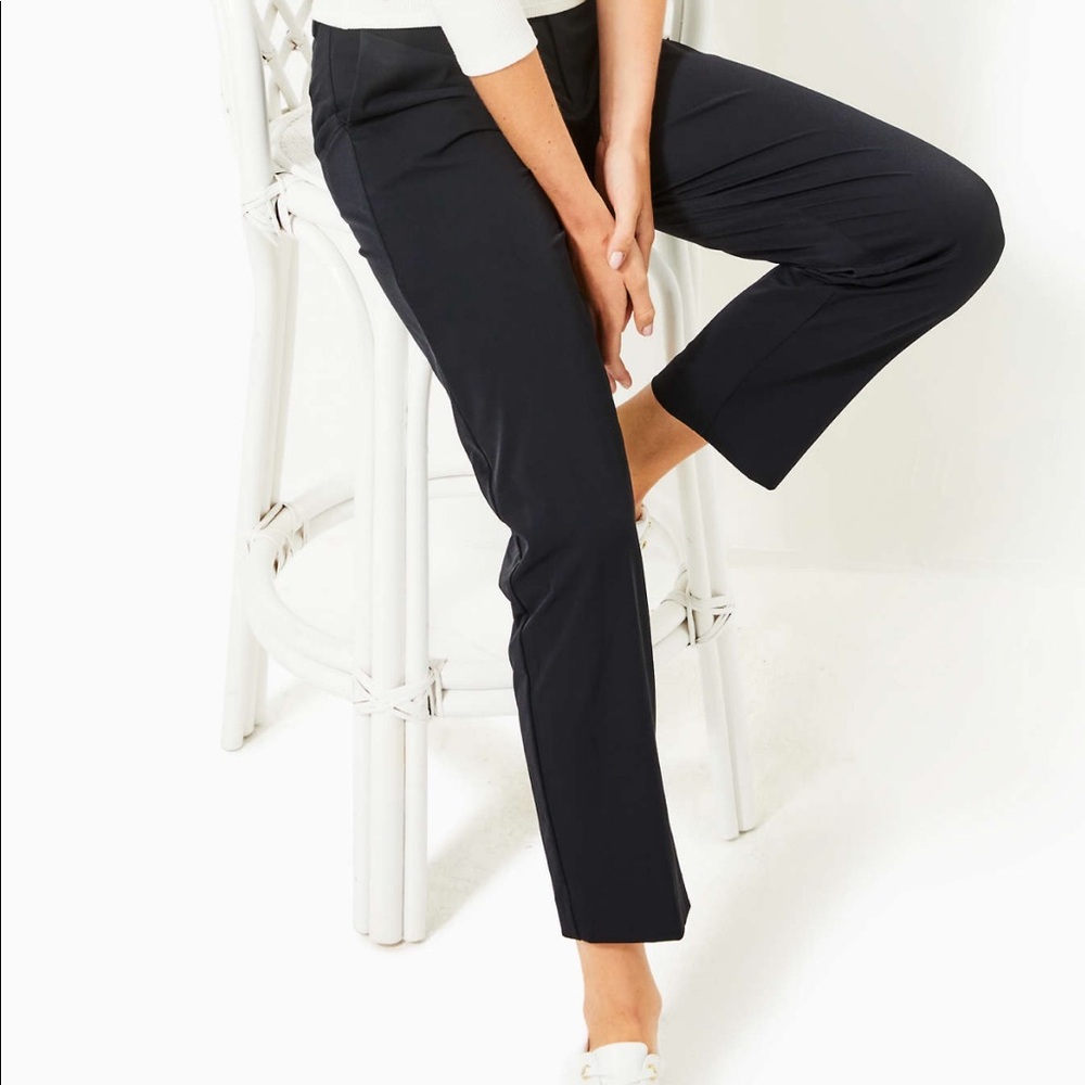 Lily Pulitzer UPF 50 28” pant NAVY